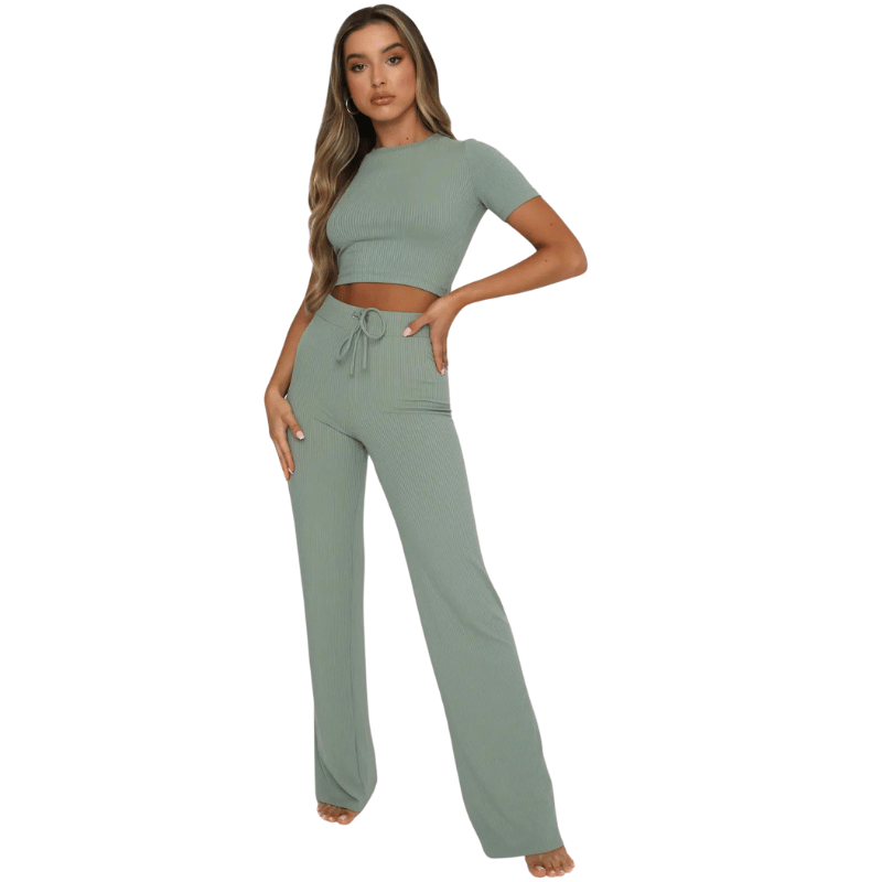 Conjunto Feminino Calça Justa Casual com Bolsos e Blusa Curta Verde - Vilumagazine