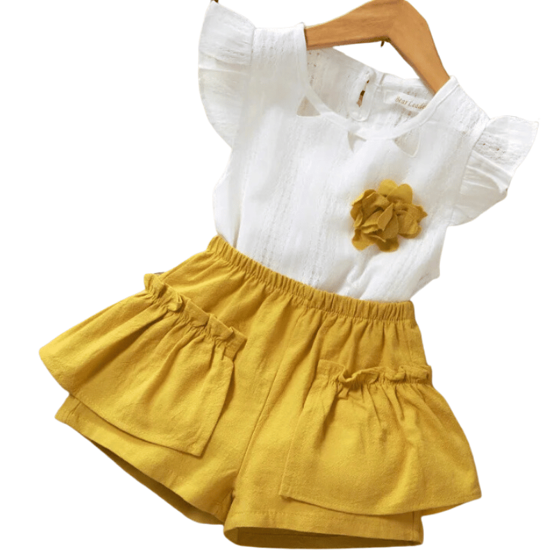 Conjunto Infantil Para Menina Camiseta e Shorts Amarelo - Vilumagazine