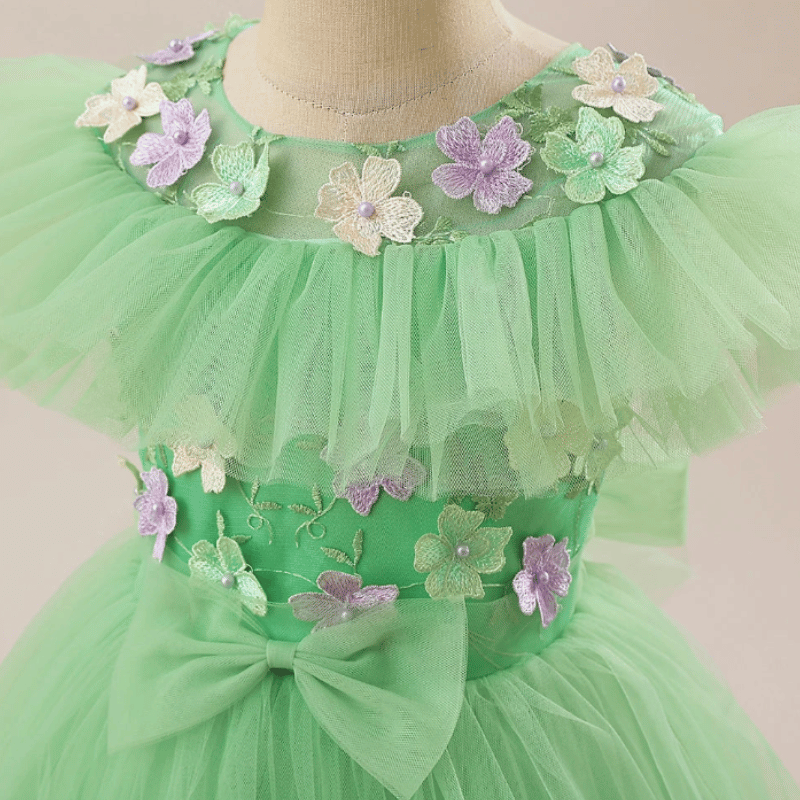 Vestido de Baile Primavera com Bordado de Flores Verde - Vilumagazine