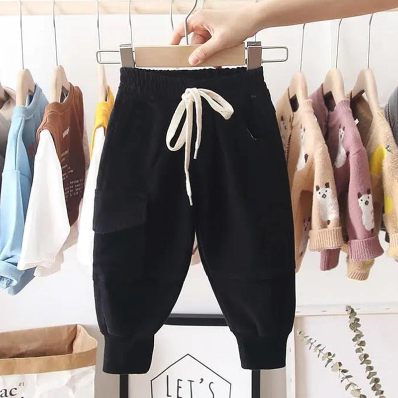 Calça de Algodão com Bolso Lateral Infantil - Vilumagazine